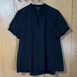 Athlete Black Short Sleeve Blouse medium women’s